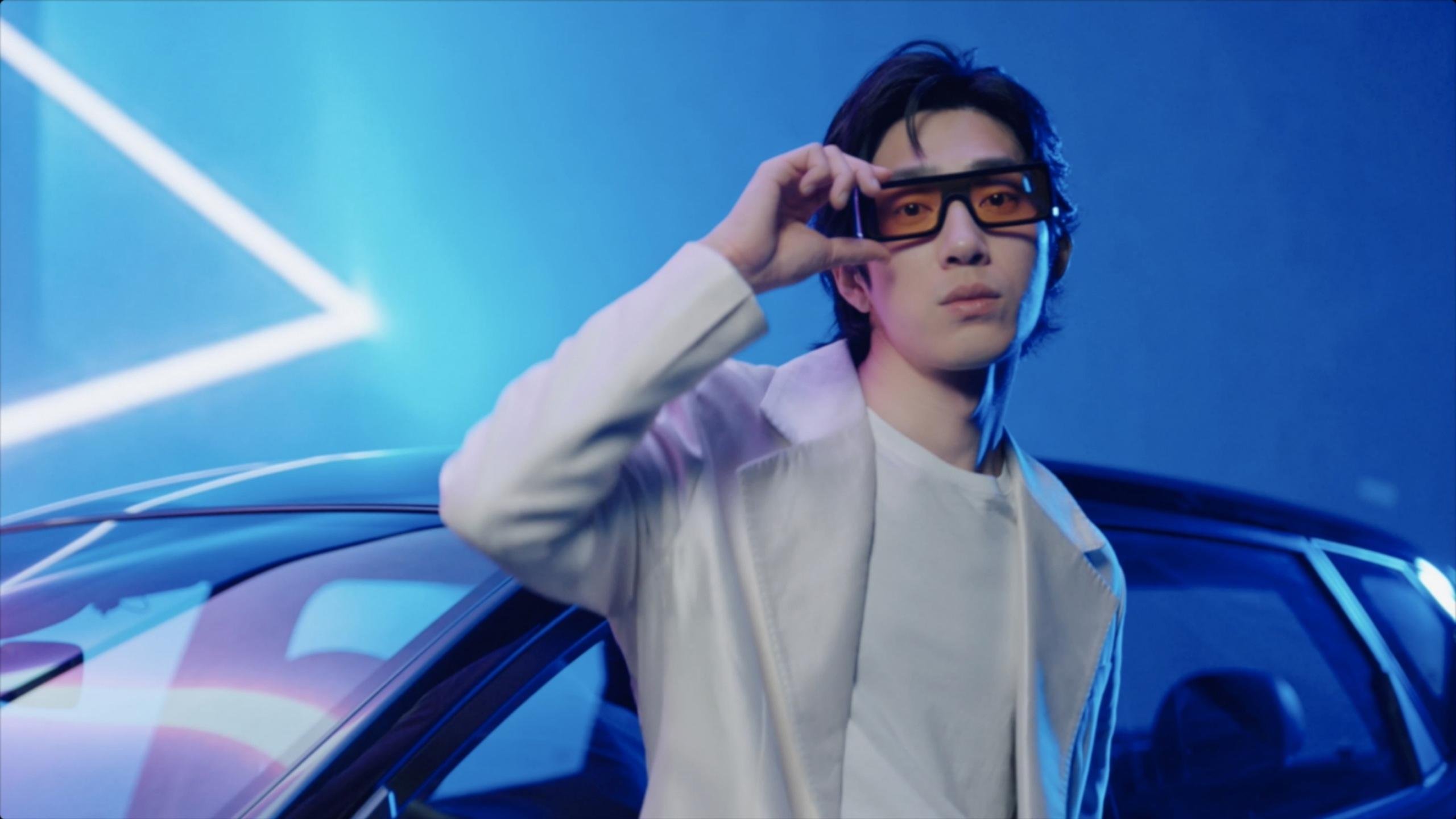 当篮球宇宙的恒星暂时熄灭，是这颗孤星重新定义了光芒